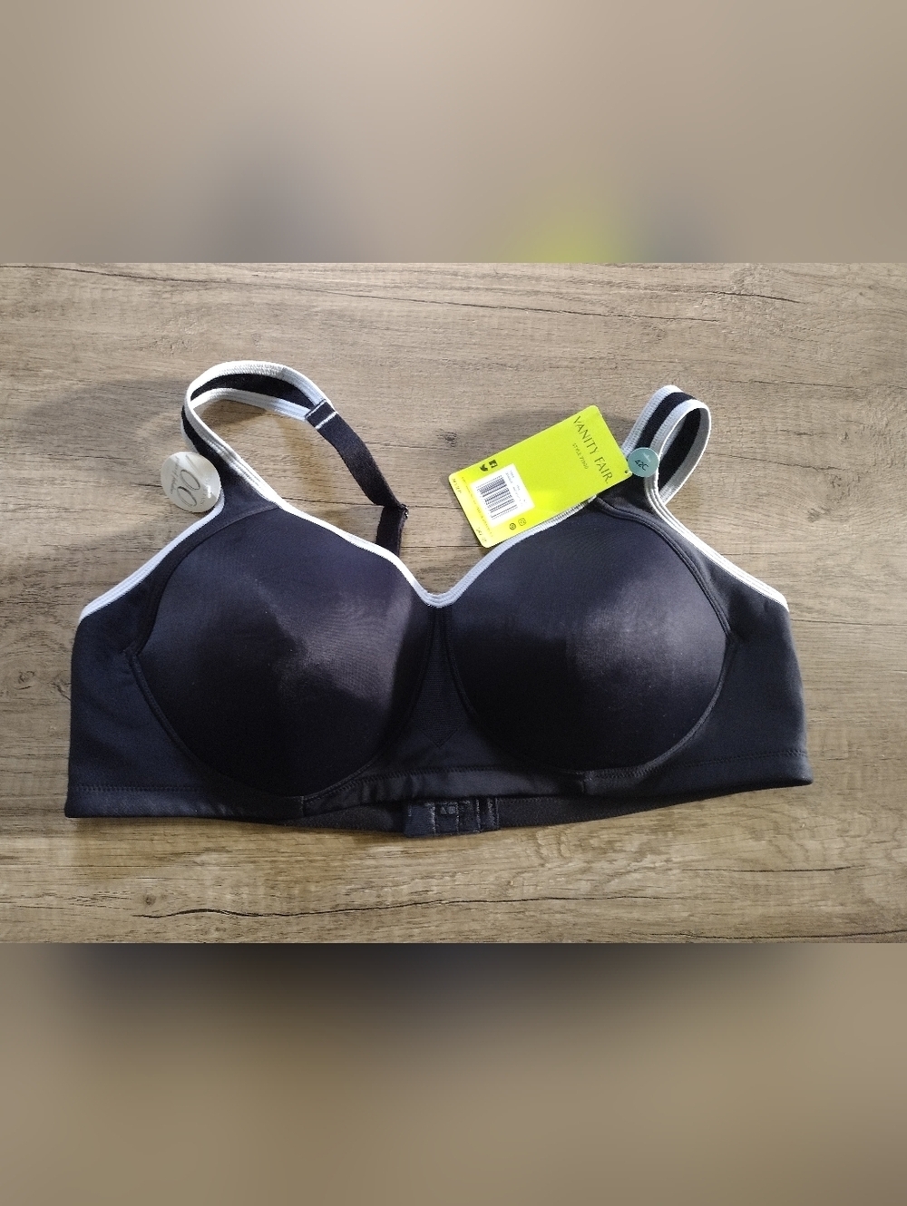 NEW Vanity Fair Full-Figure Wireless Sports Bra Black Size 42C Breathable 71500
